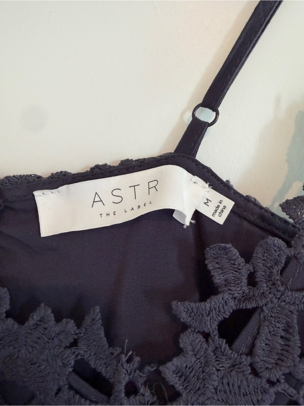 ASTR the Label-Navy Lace Midi Dress, size medium - Picture 4 of 4